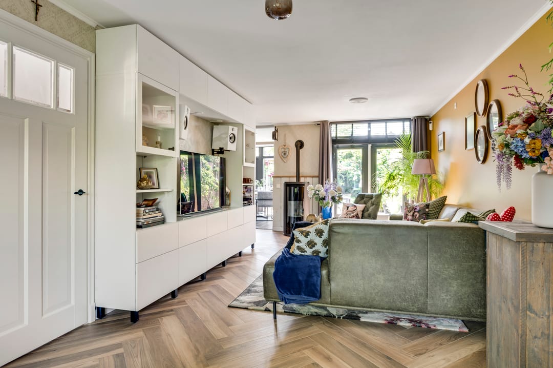 Spacious Semi-Detached Family Home with Luxury Kitchen and Private Garden in Boshoven — 13