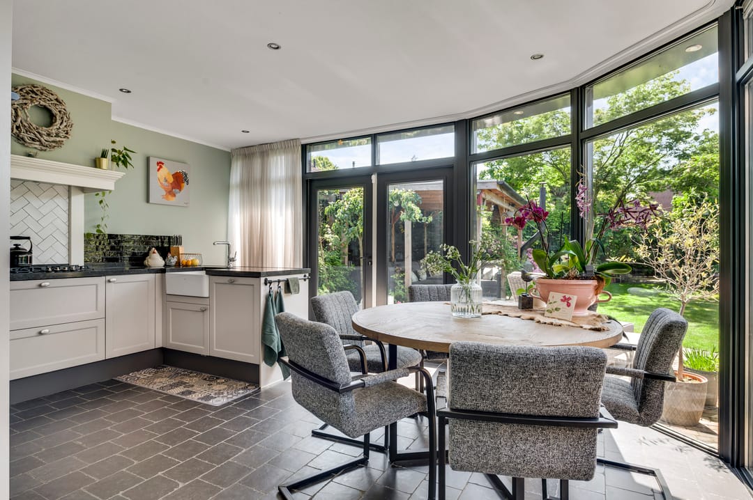 Spacious Semi-Detached Family Home with Luxury Kitchen and Private Garden in Boshoven — 17