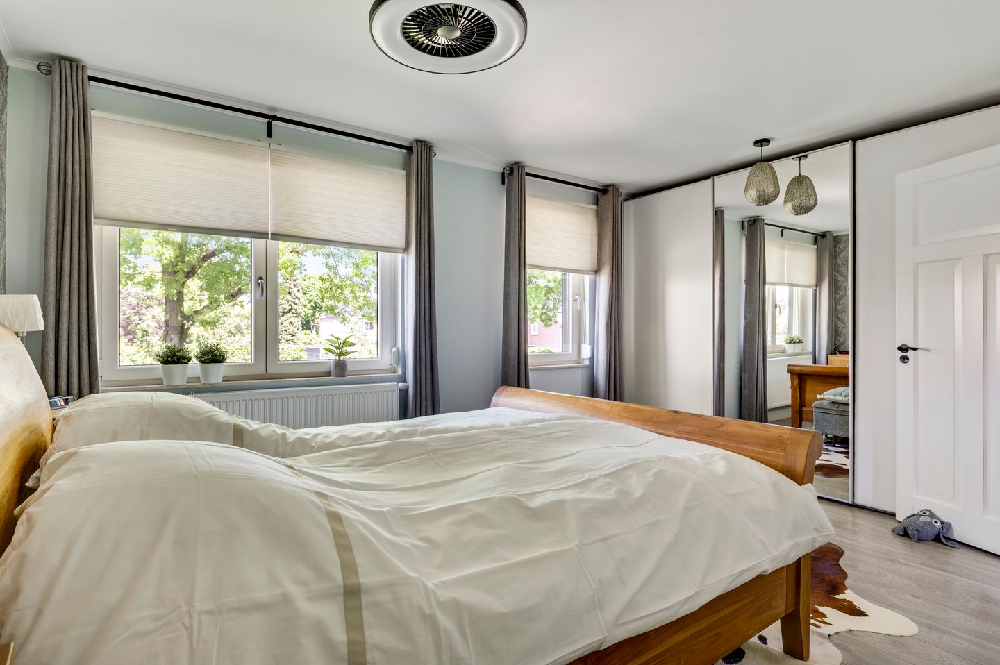 Spacious Semi-Detached Family Home with Luxury Kitchen and Private Garden in Boshoven — 25