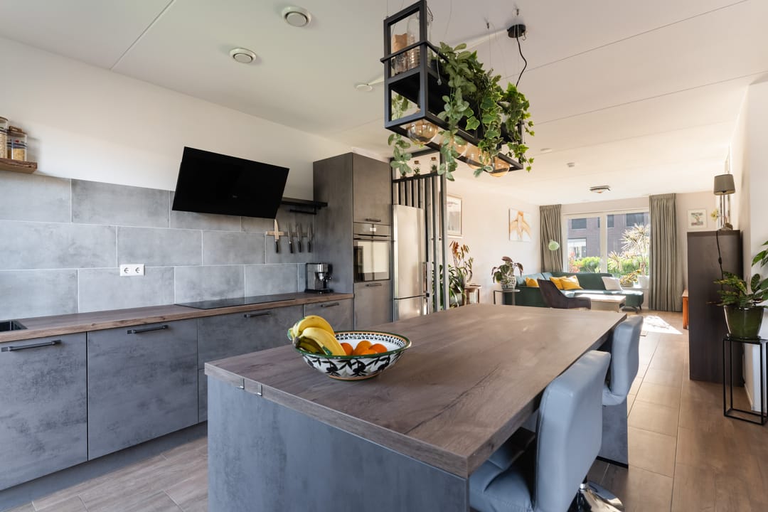 Energy Efficient Modern Two Story Terraced Home in Gouda — 23