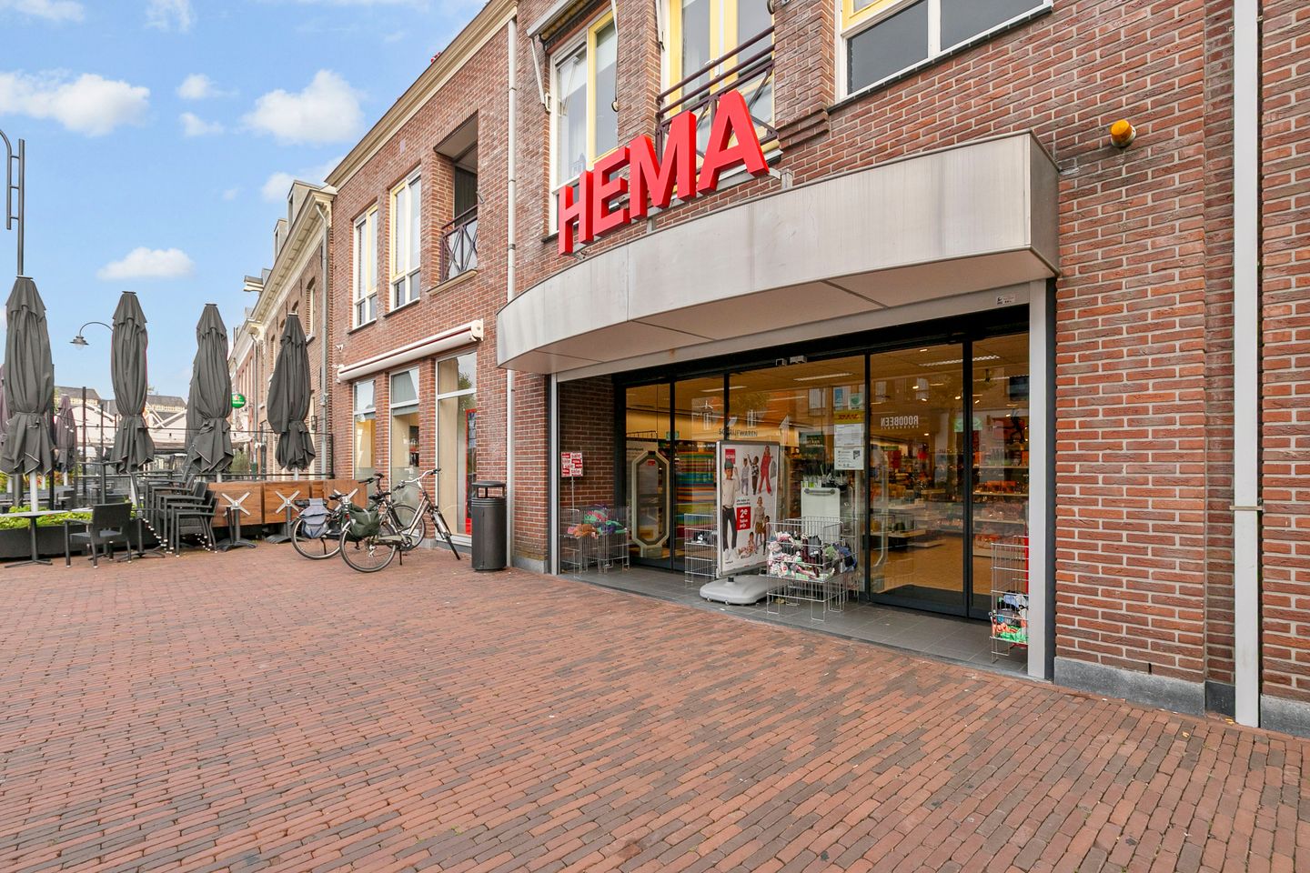 View photo 3 of Plein 14-18