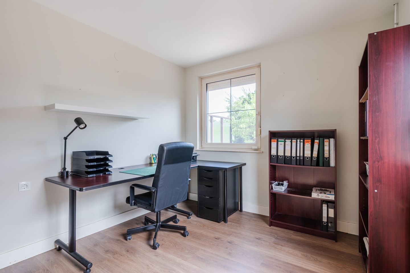 Spacious Detached Bungalow with Ground Floor Living and B&B Potential — 20