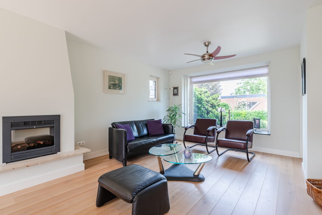 Spacious Detached Bungalow with Ground Floor Living and B&B Potential — 11