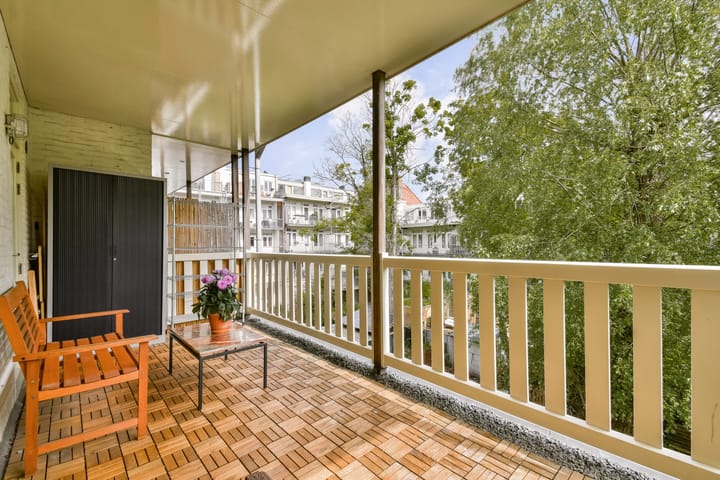 Photo 2 of Admiraal De Ruijterweg 316-C