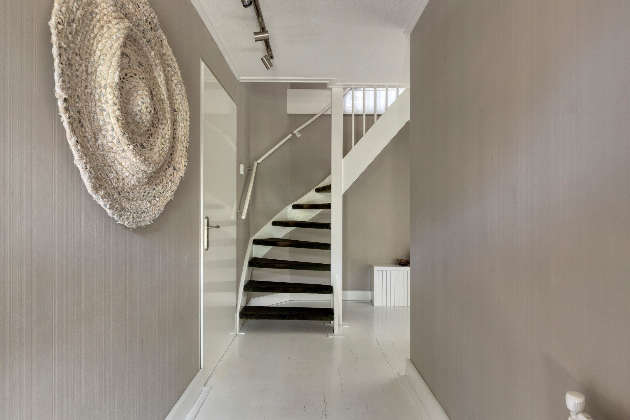 Spacious Semi-Detached Family Home with Private Office and Deep Garden — 9