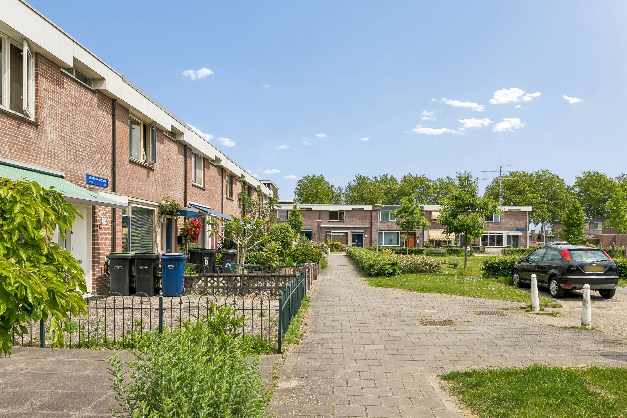 Terraced House in Almere with Energy Label A and Renovation Potential — 39