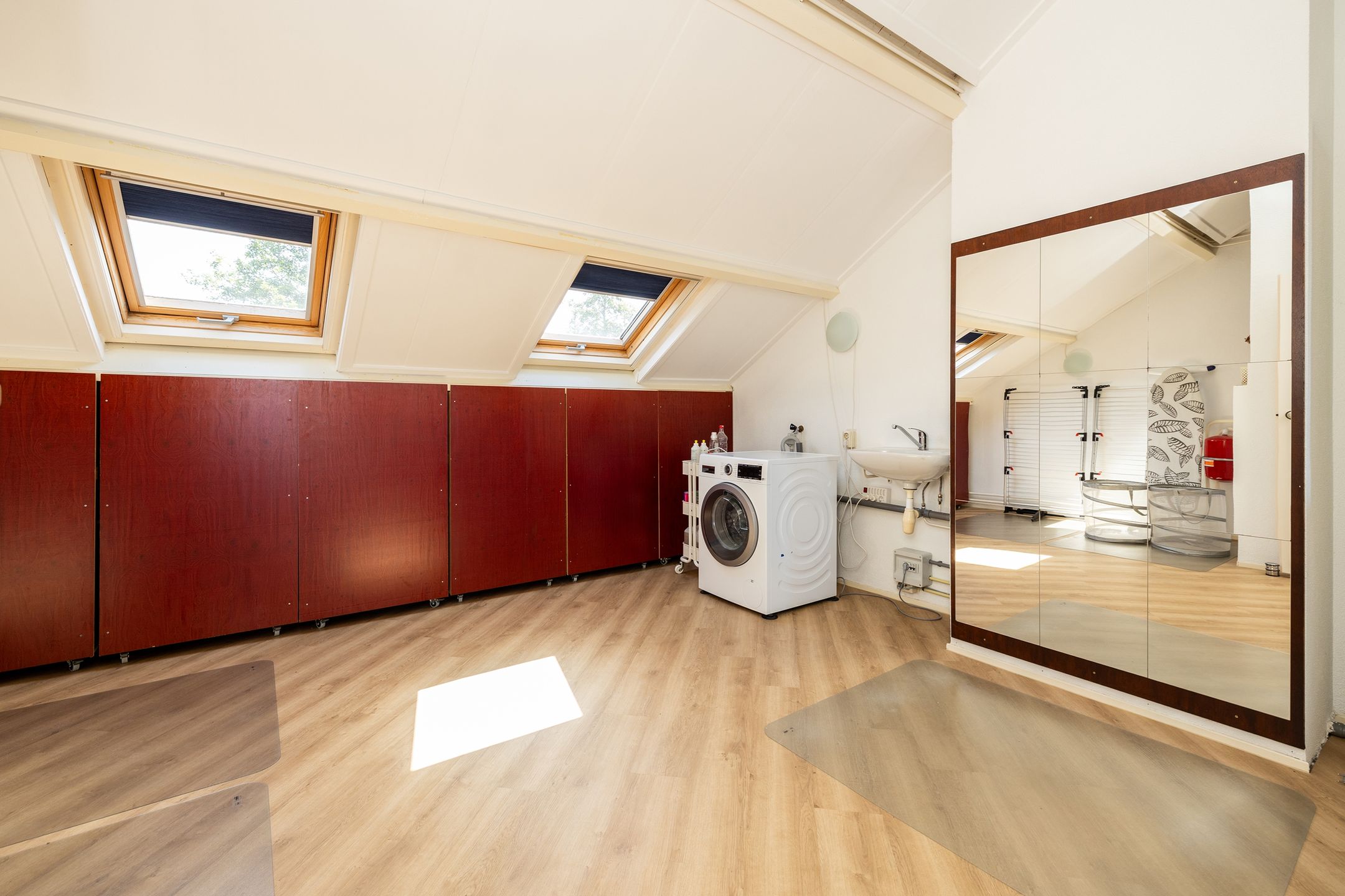 Photo 39 of Van der Heijdenstraat 59