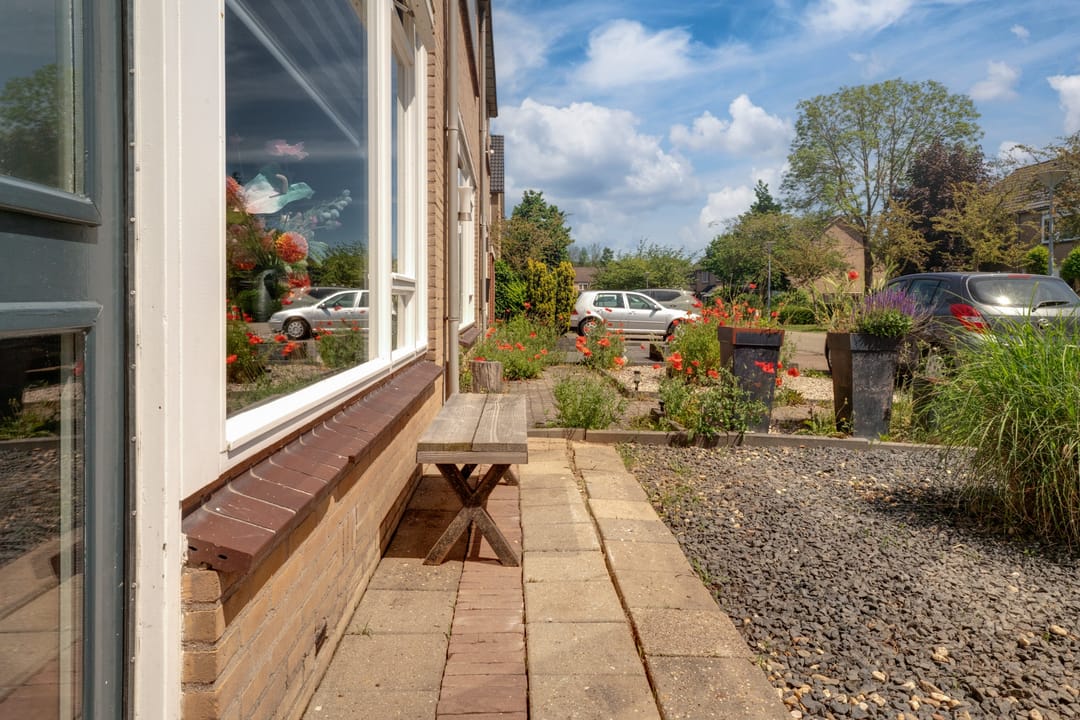 Spacious Energy Label A Terraced Home in Quiet Courtyard Setting — 32