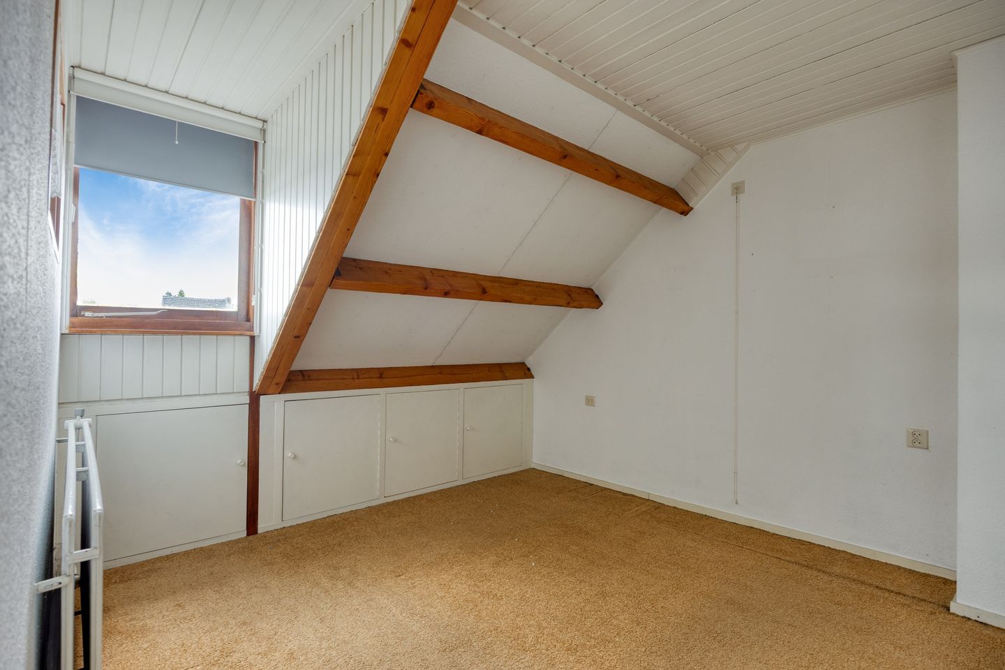 Spacious semi-detached house with garage and garden room in peaceful Amby — 29