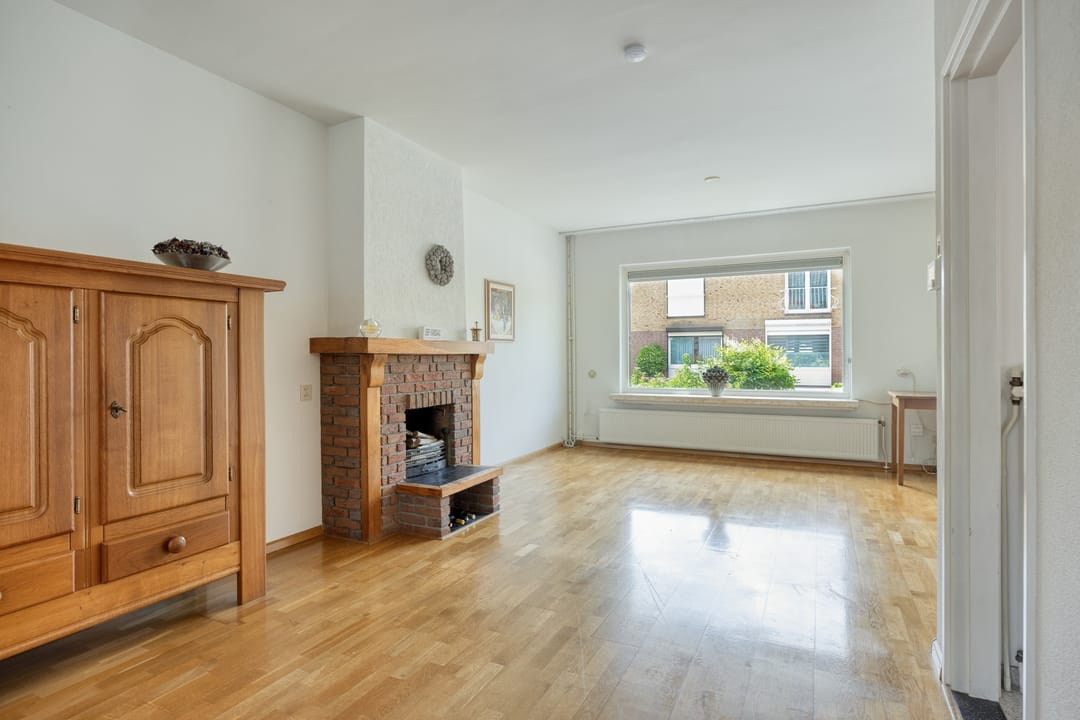 Spacious semi-detached house with garage and garden room in peaceful Amby — 7