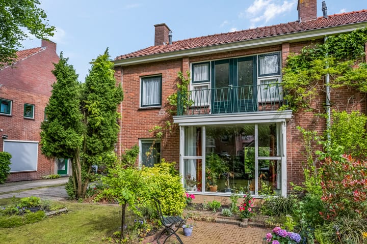 Foto 2 van Dennenlaan 22