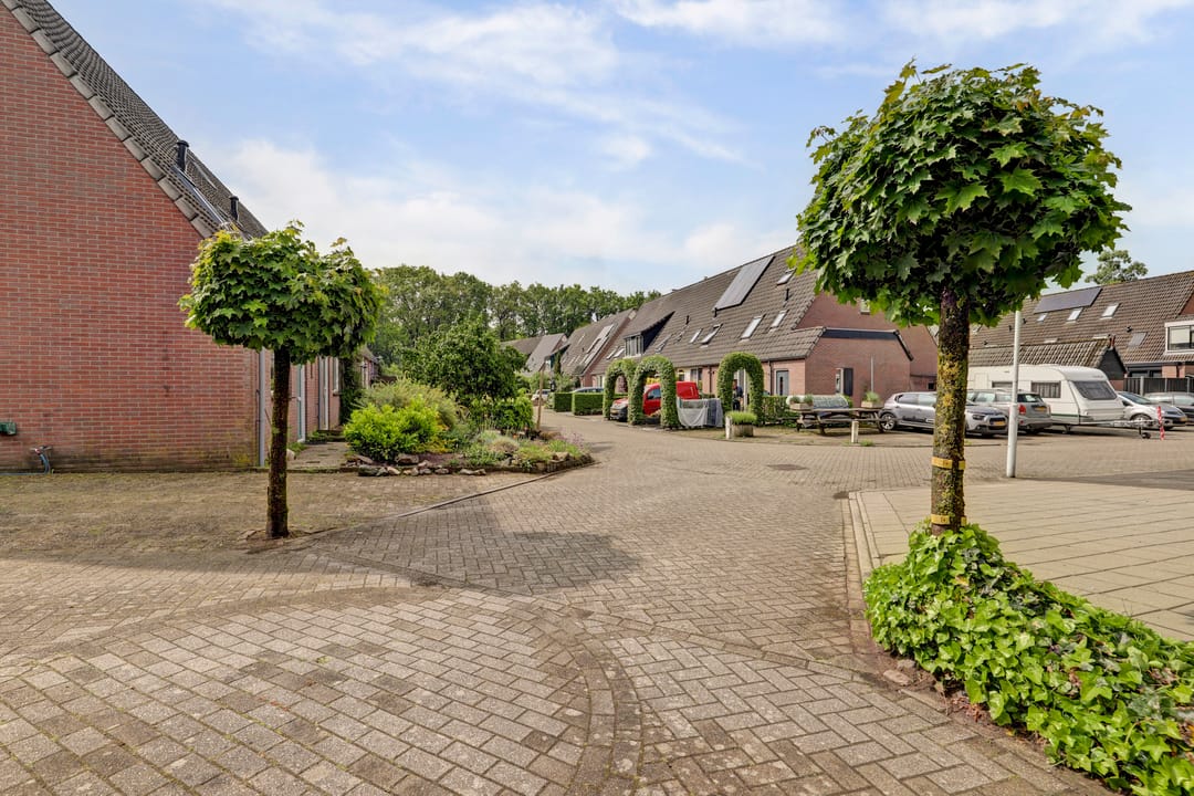 Sustainable Semi-Detached Home Near the Veluwe with Energy Label A — 38