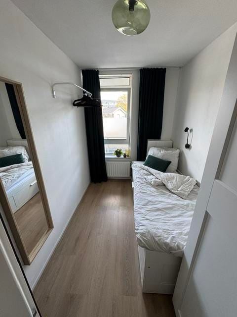 Foto 10 van Den Bogerd 41