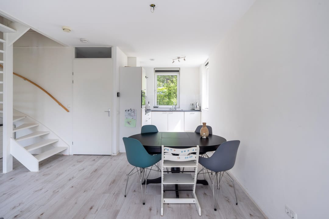 Spacious Corner Home with Sunny West-Facing Garden in Quiet Gouda Neighborhood — 13