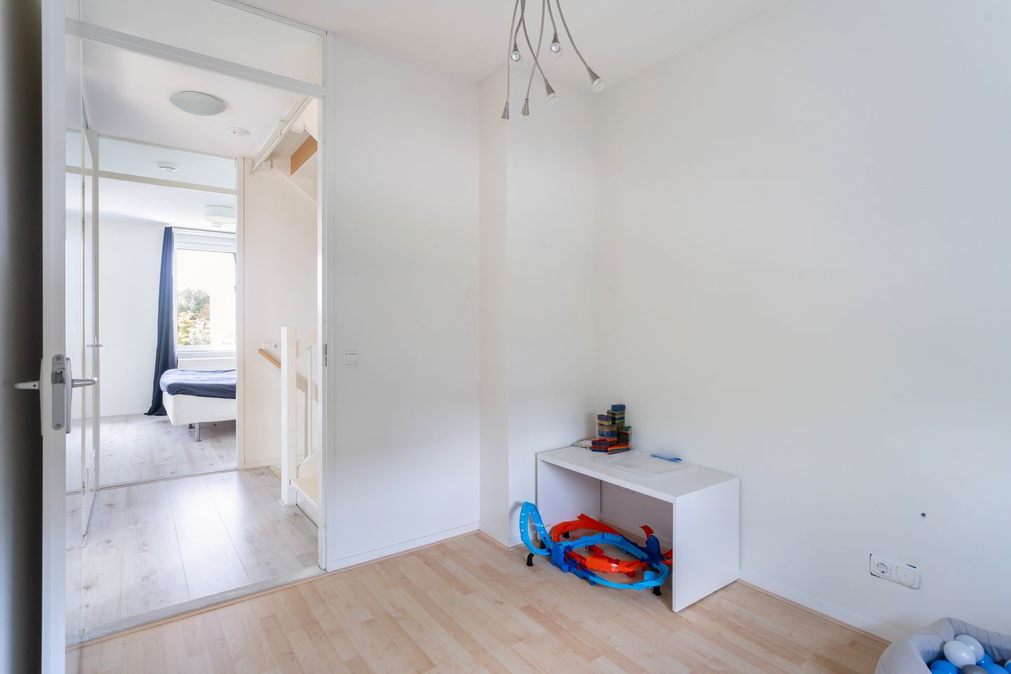 Spacious Corner Home with Sunny West-Facing Garden in Quiet Gouda Neighborhood — 29