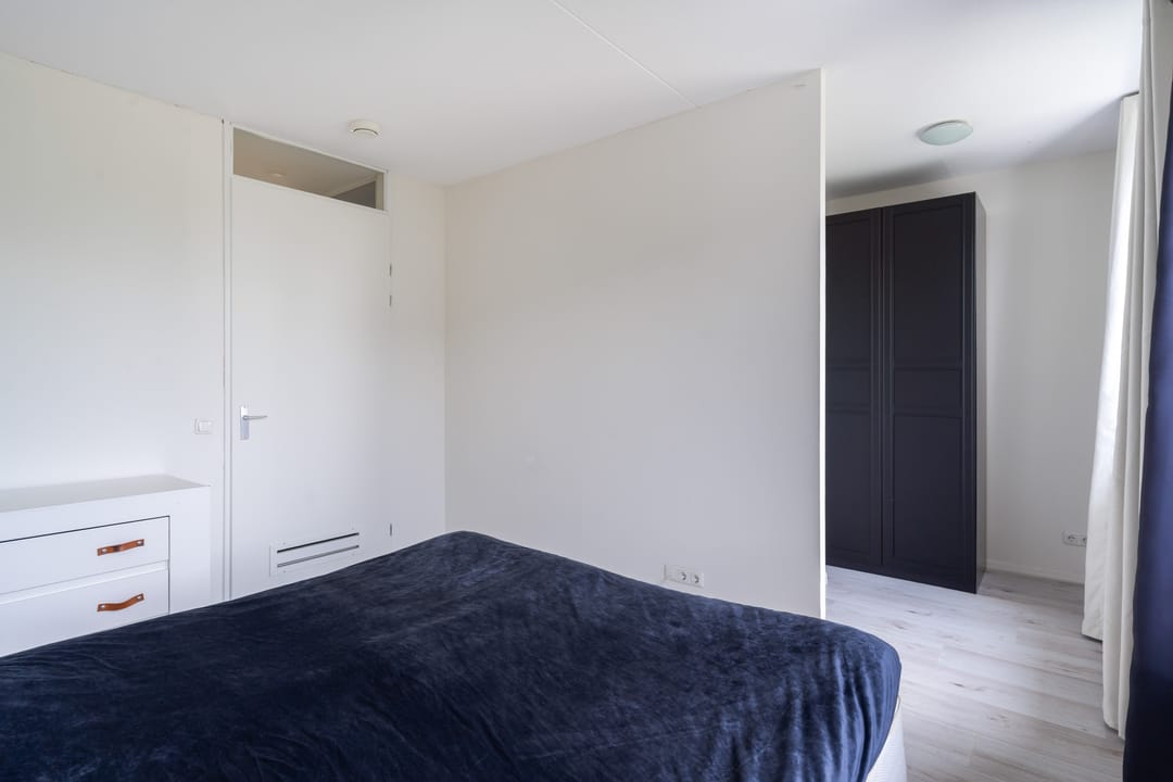 Spacious Corner Home with Sunny West-Facing Garden in Quiet Gouda Neighborhood — 23