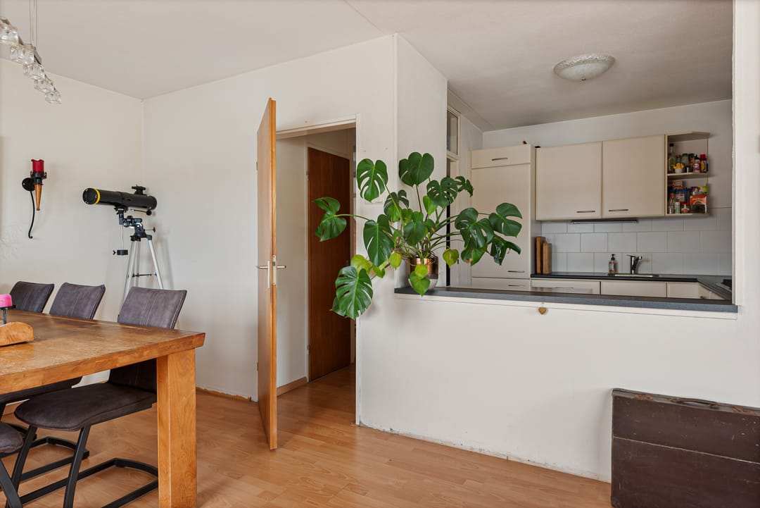 Spacious Corner Apartment with Balconon in Maritime Marina-Park — 17