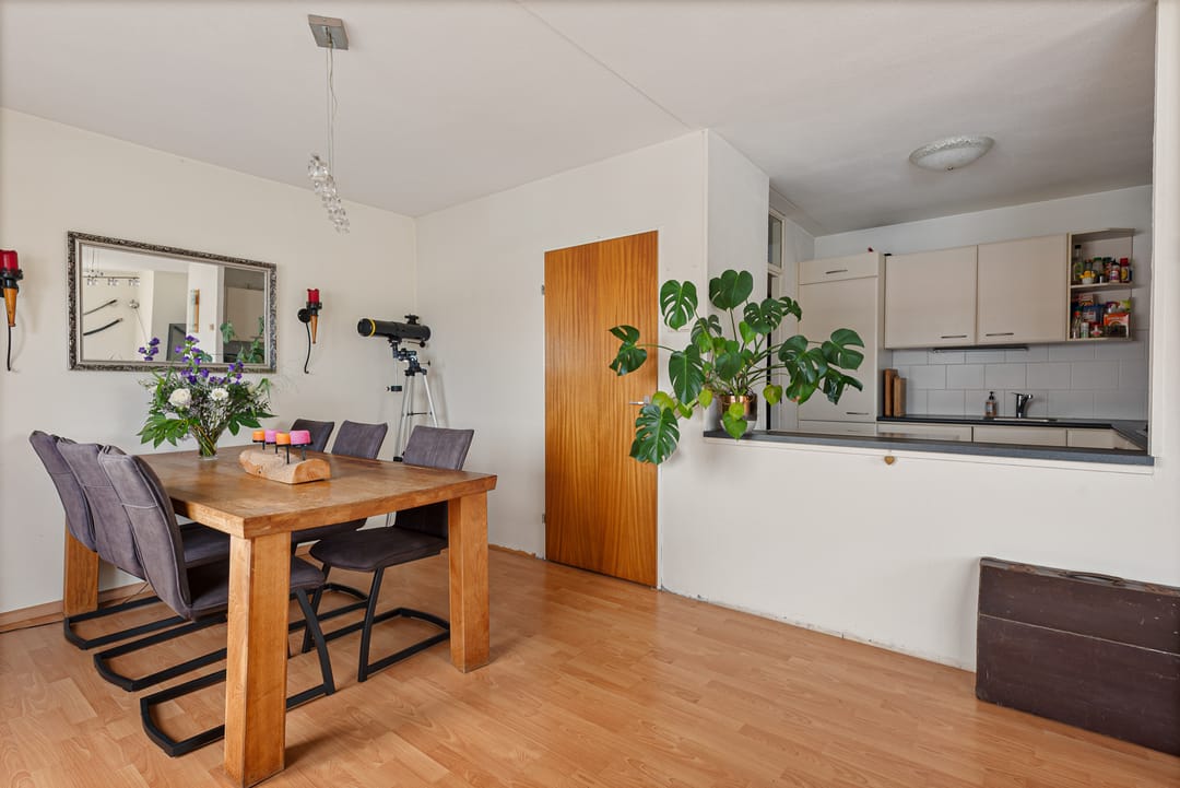 Spacious Corner Apartment with Balconon in Maritime Marina-Park — 16