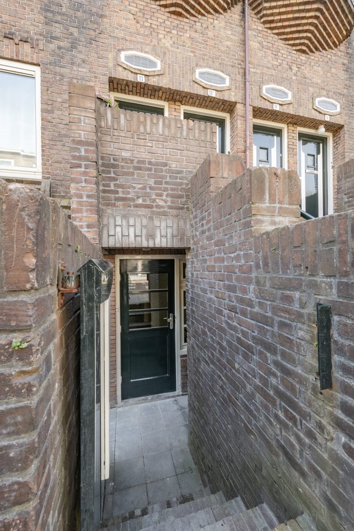 Photo 62 of Van Brakelstraat 11