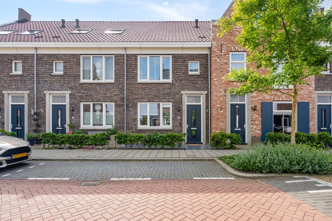 Foto 1 van Bijenkorf 6