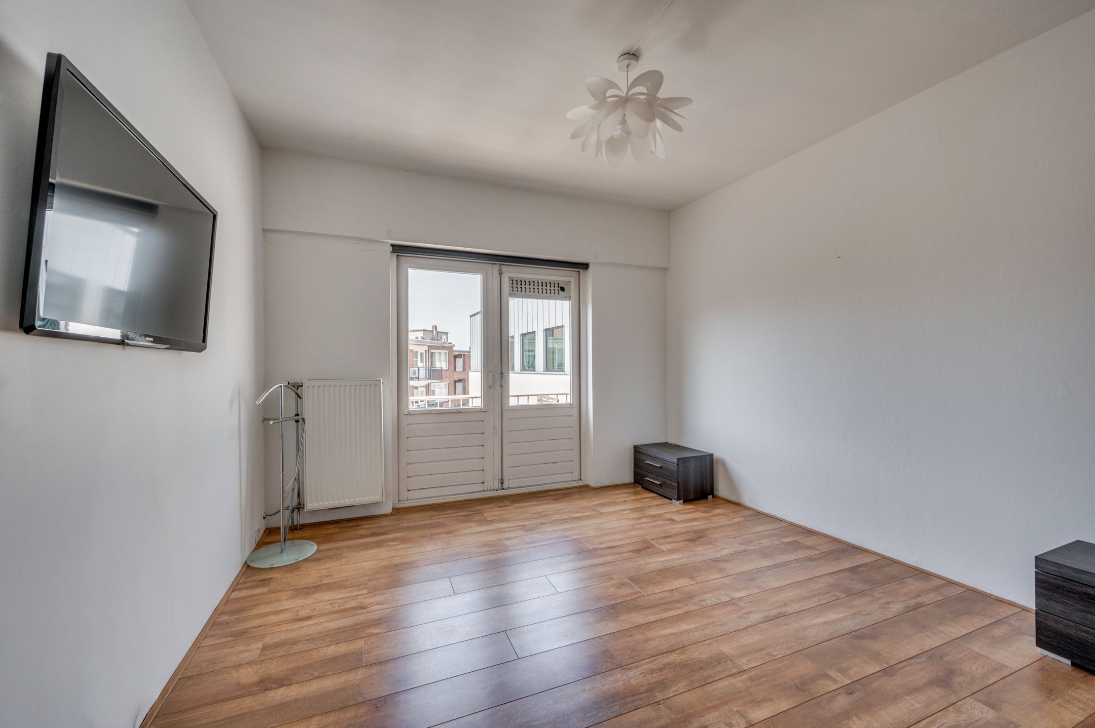 Spacious Apartment with Museum Views and Two Balconies in Central Venlo — 9