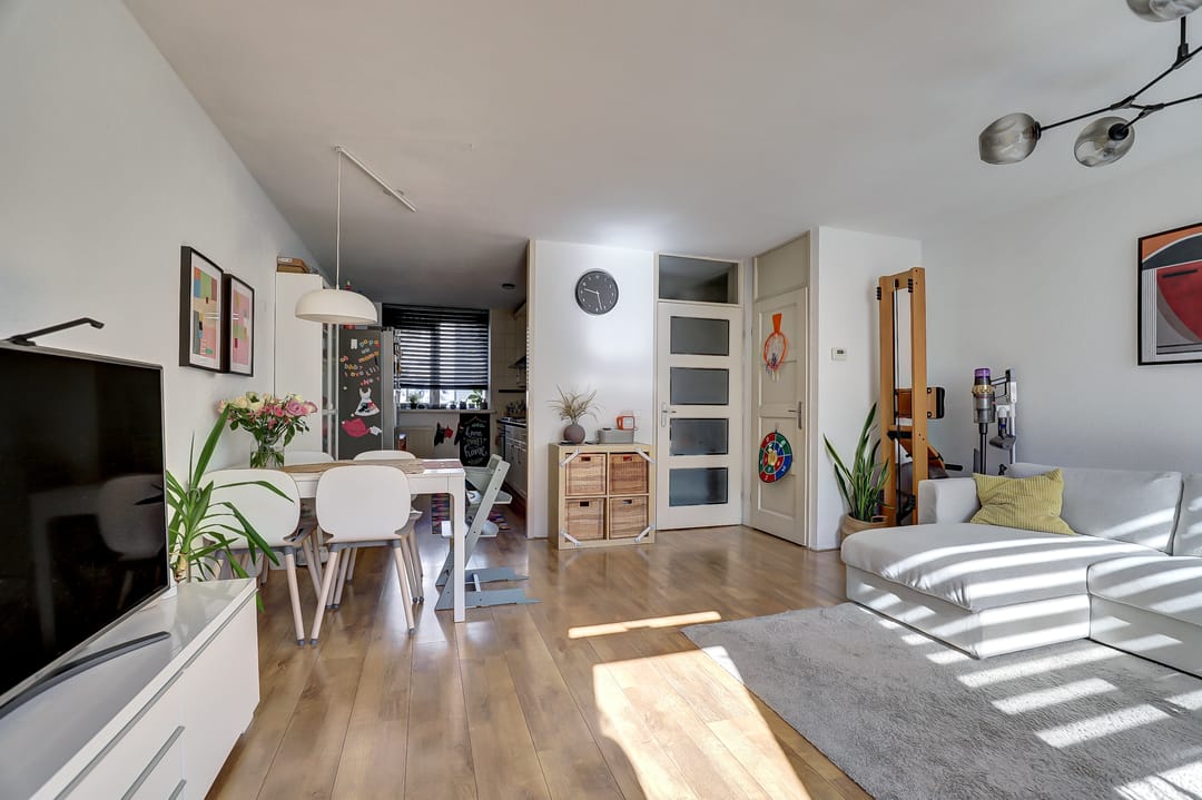 Photo 8 of Roompolderstraat 3