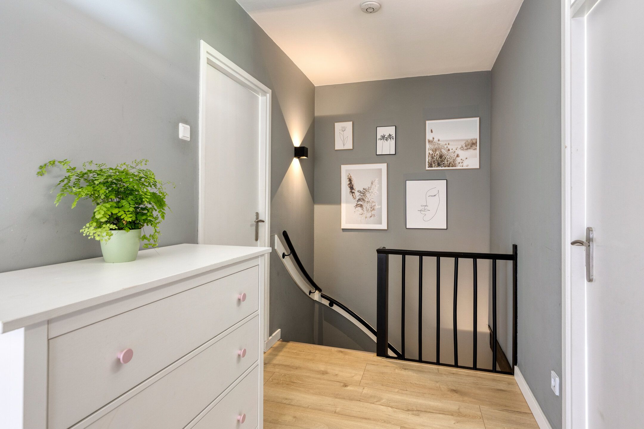 Move-in Ready Family Home with Deep South-Facing Garden and Spacious Shed — 27