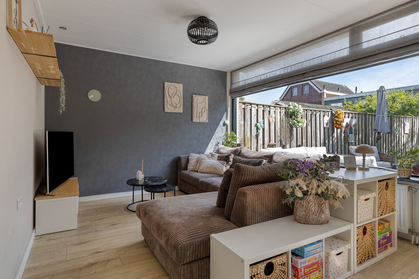 Move-in Ready Family Home with Deep South-Facing Garden and Spacious Shed — 10