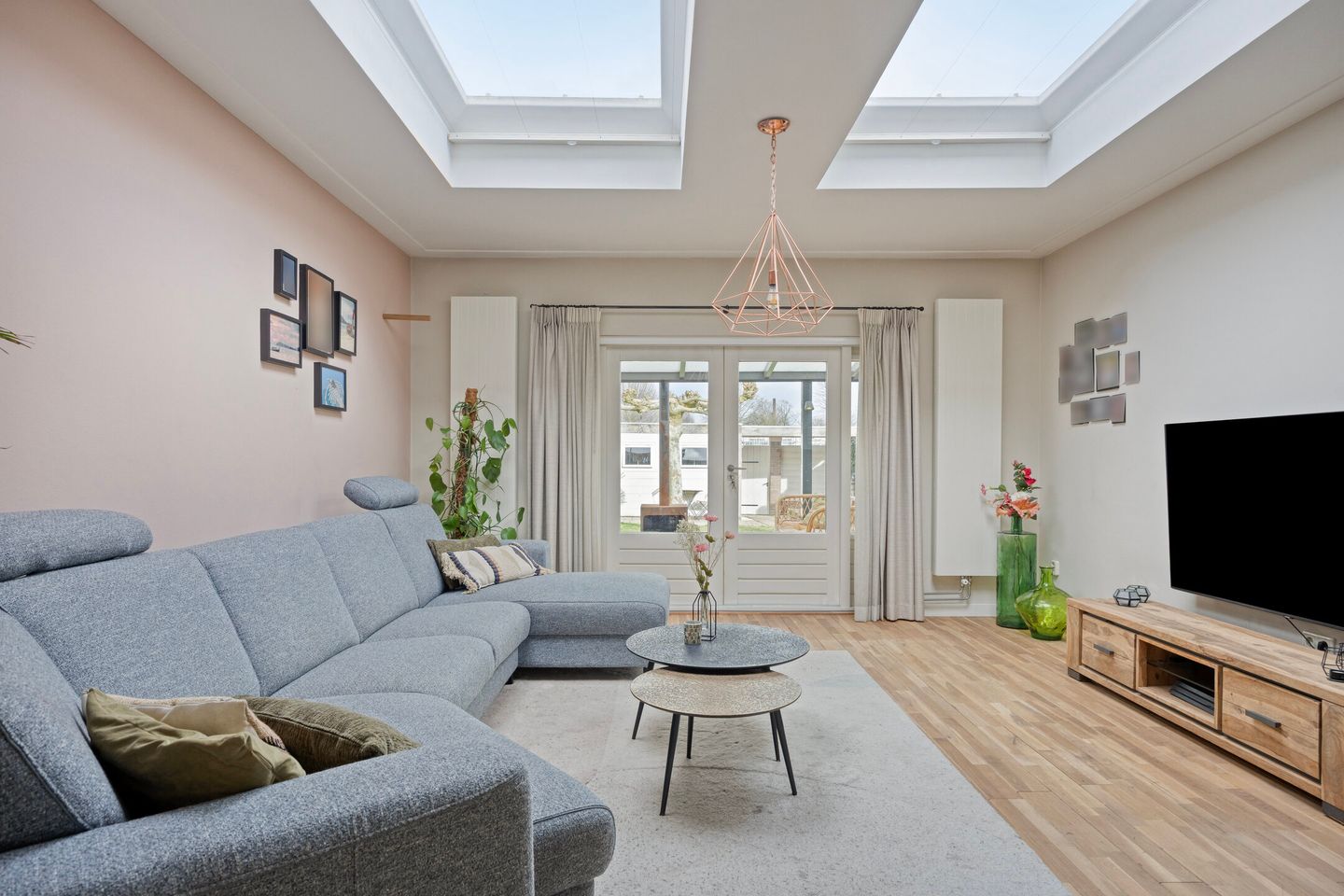Spacious Terraced Home with Deep Garden in Sint-Oedenrode Center — 19