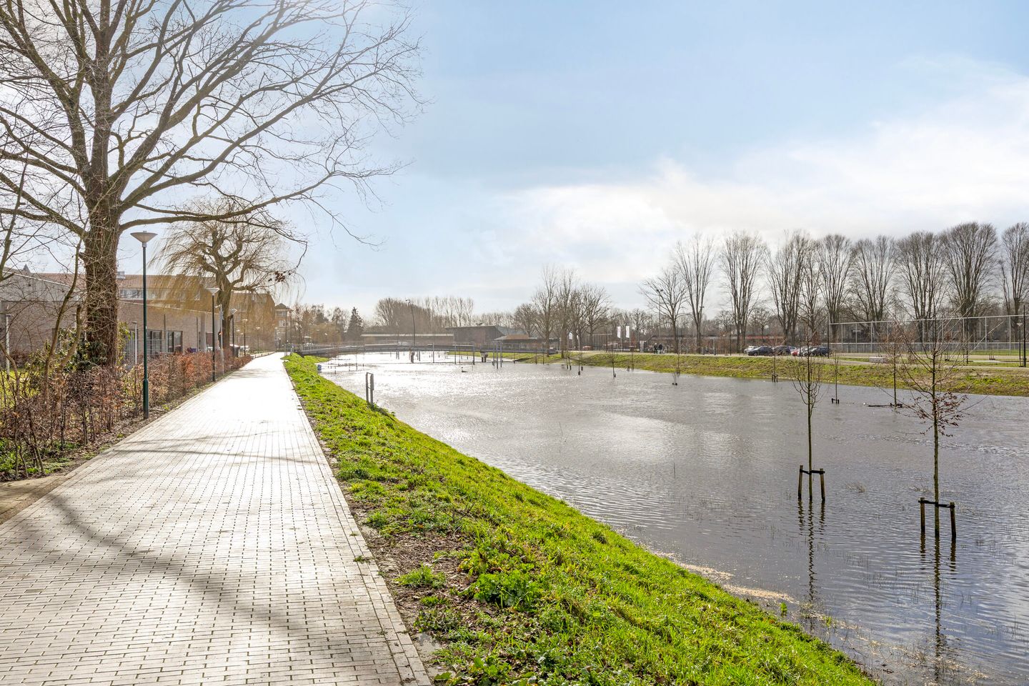 Spacious Terraced Home with Deep Garden in Sint-Oedenrode Center — 49
