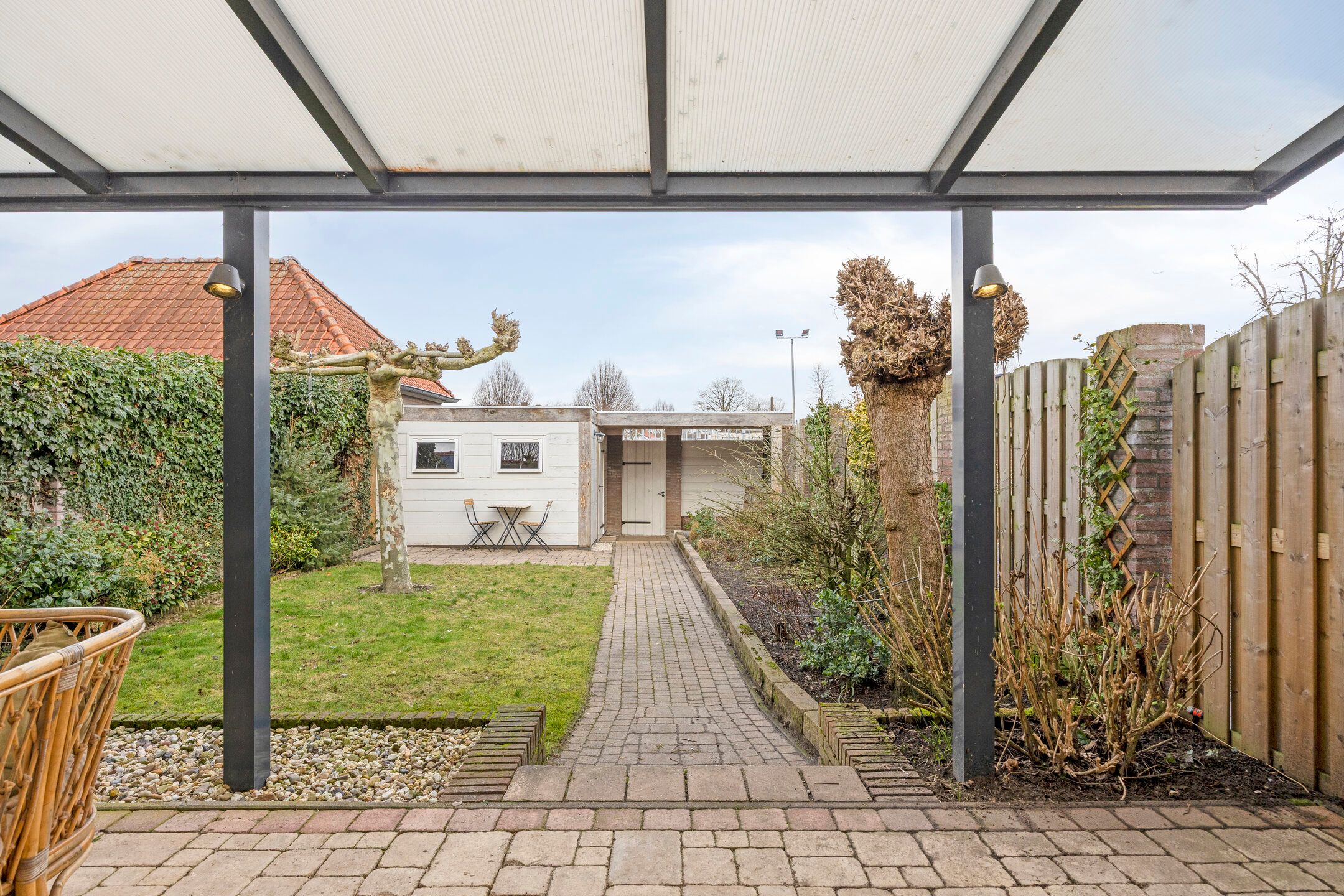 Spacious Terraced Home with Deep Garden in Sint-Oedenrode Center — 45