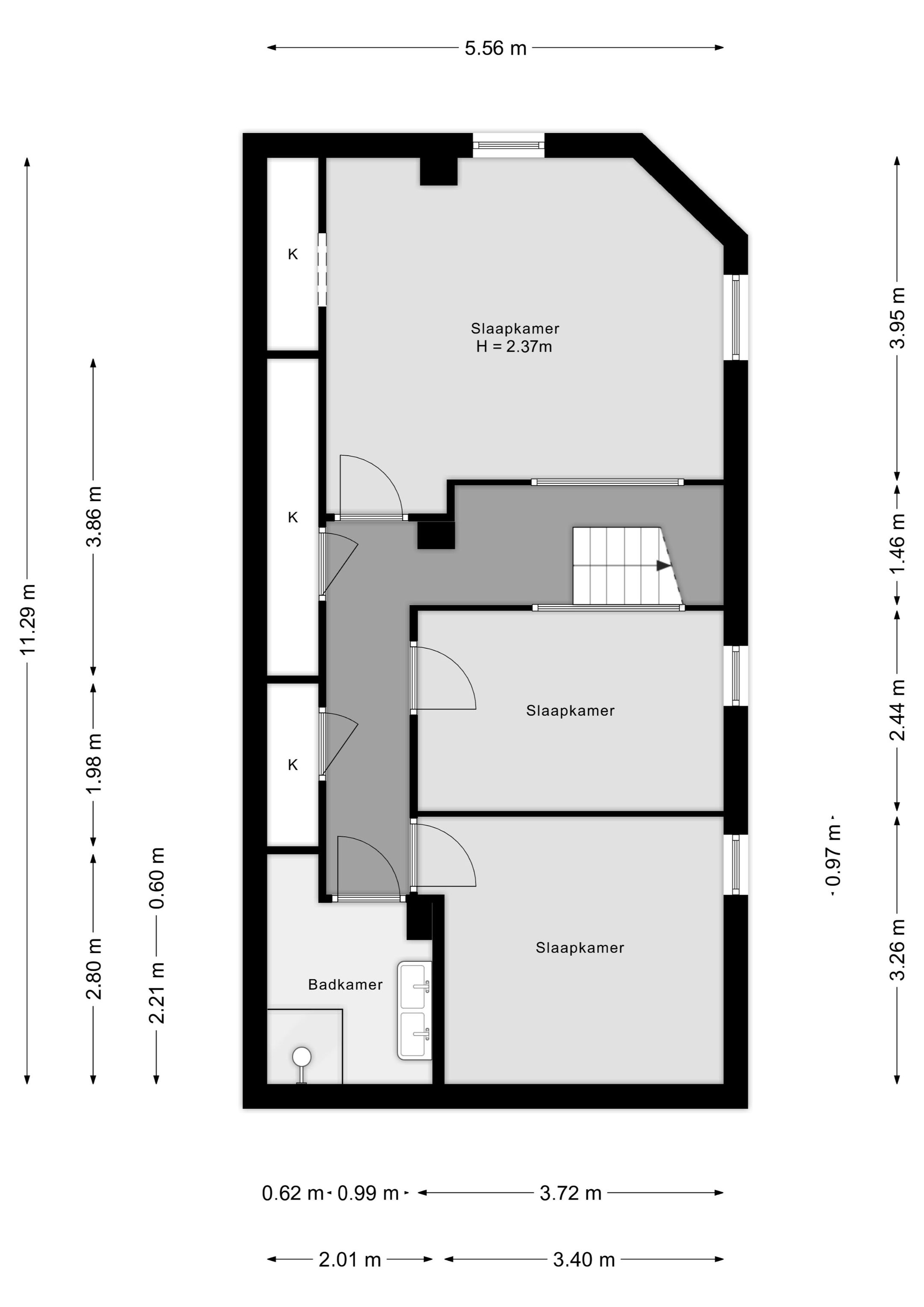 Renovated Four-Room Apartment with Spacious Layout in Popular Rotterdam Neighborhood — 24
