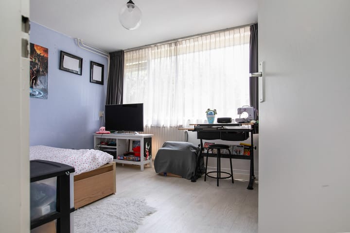 Hoekwoning te koop: Oostmoor 28, Nieuw-Vennep