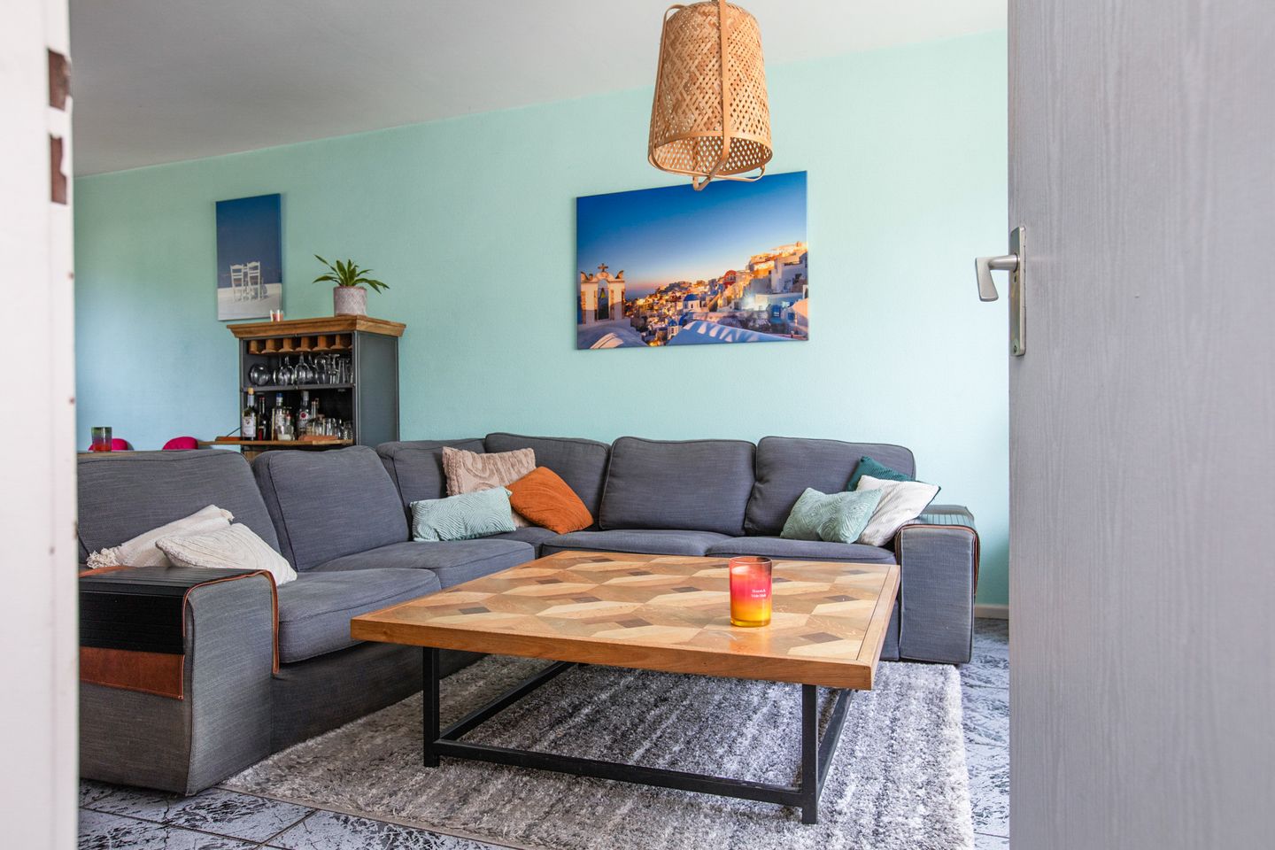 Family Home with Private Parking in Child-Friendly Linquenda Neighborhood — 10