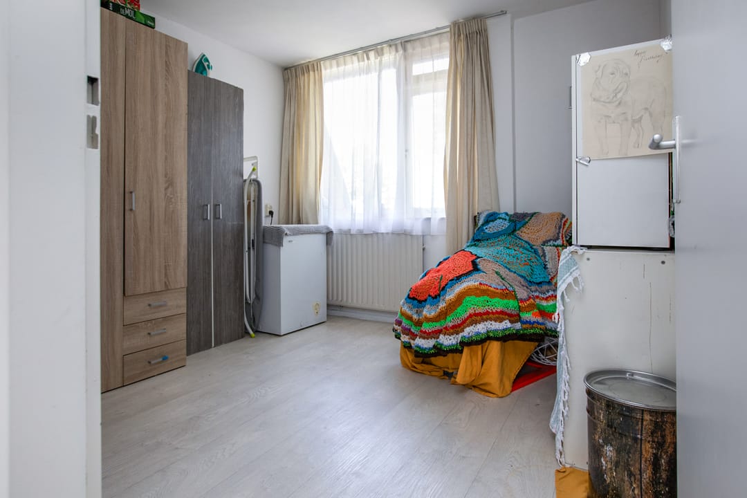 Family Home with Private Parking in Child-Friendly Linquenda Neighborhood — 23