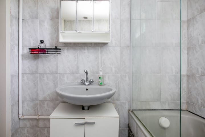 Hoekwoning te koop: Oostmoor 28, Nieuw-Vennep