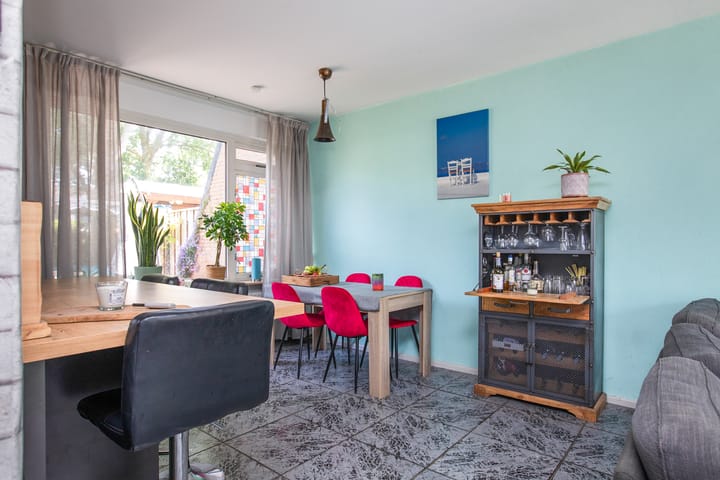 Hoekwoning te koop: Oostmoor 28, Nieuw-Vennep