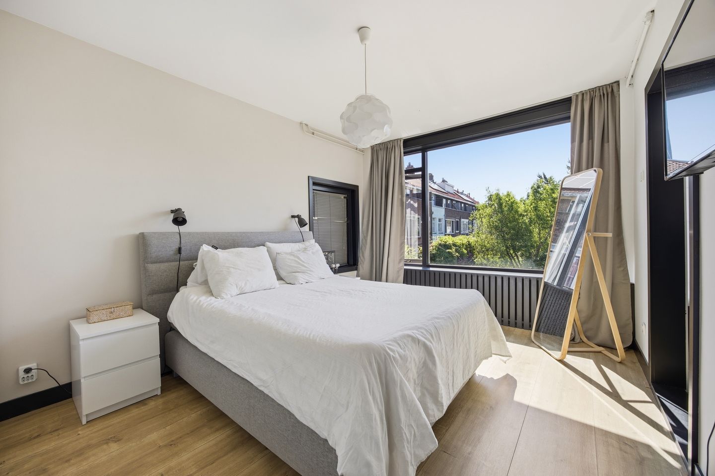 Photo 14 of Martinus Dorpiusstraat 10