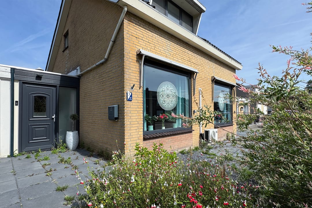 Photo 56 of Friesestraat 3