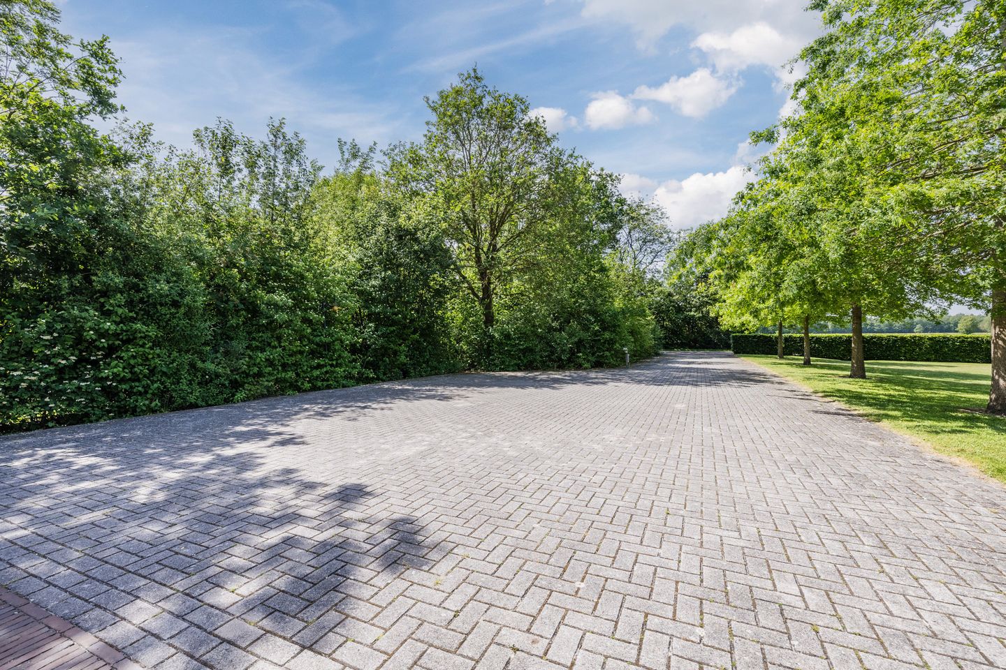 Photo 5 of Heemserveldweg 1-B