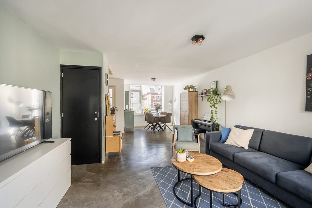 Charming 1885 Terraced Home with Modern Comforts in Oostwijk — 11