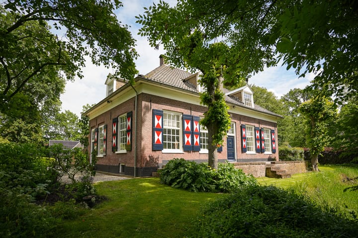 Photo 2 of Achterstraat 11