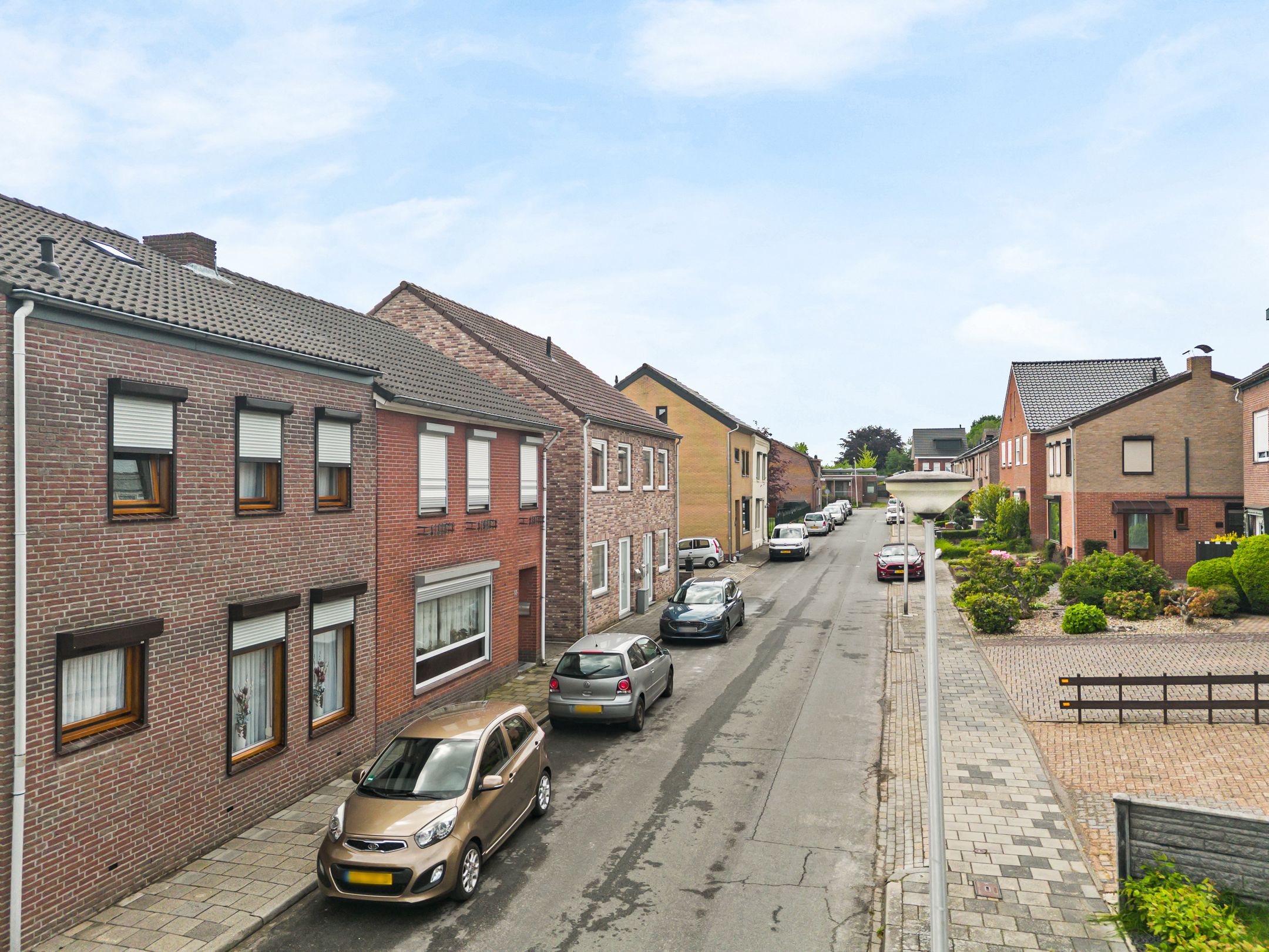 Modern Semi-Detached Home with Ibiza-Style Garden and Guest Studio in Kerkrade — 48