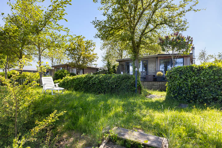 Vrijstaande woning te koop: Grote Siege 8, Eanjum