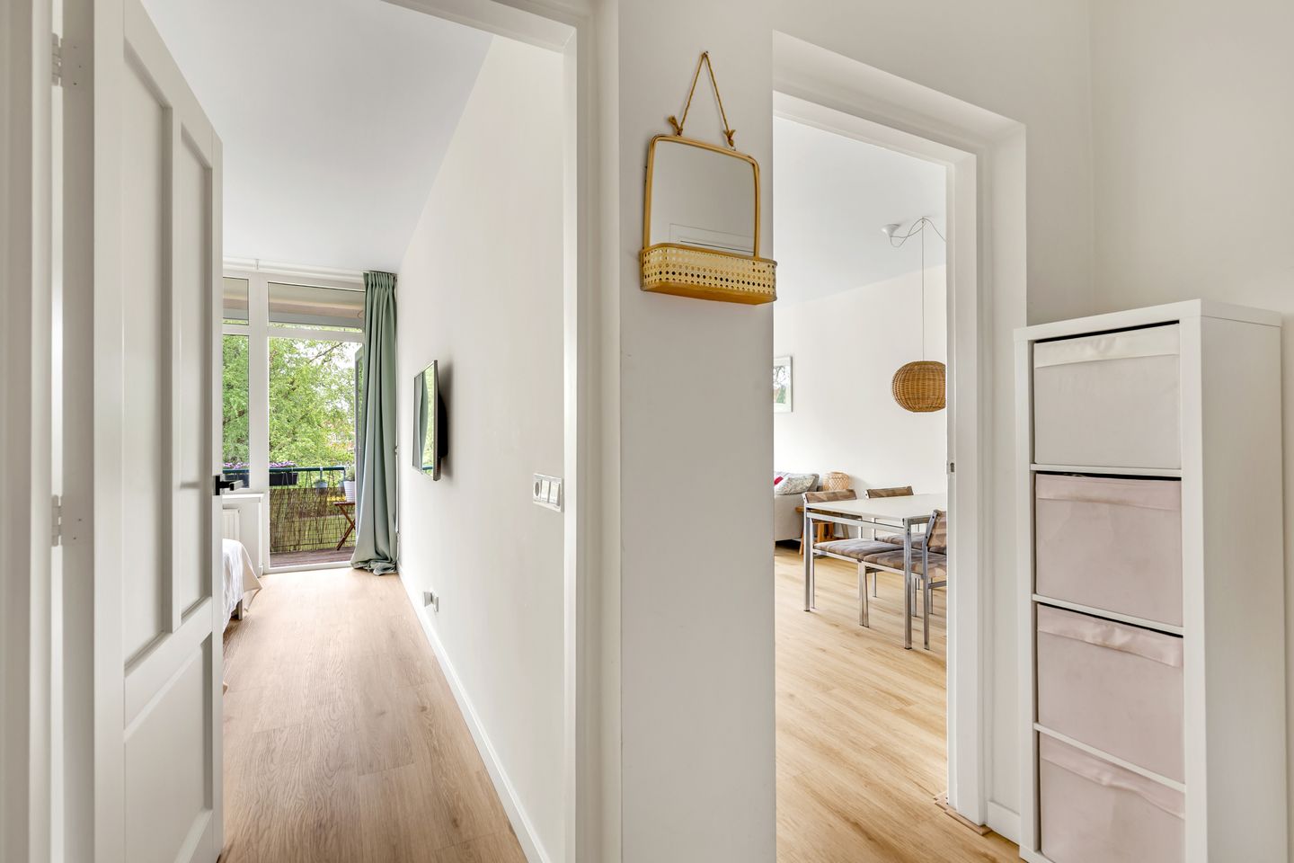 Bright 2-Room Apartment with Sunny Balcony in Hilversum-Zuid — 10