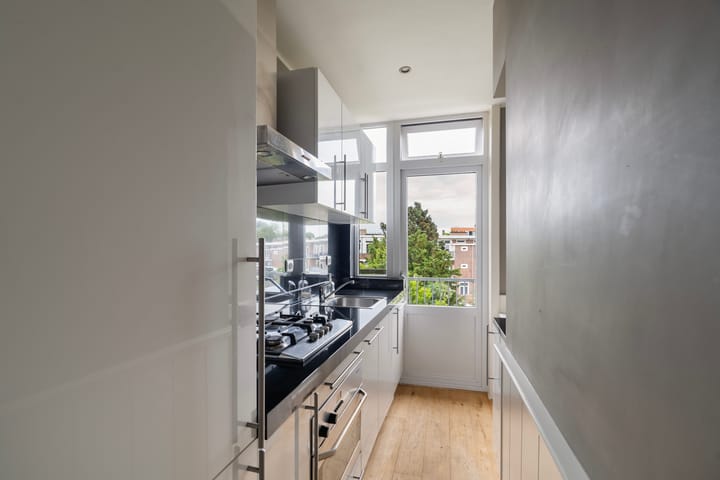 Appartement te koop: Notenplein 142, 'S-Gravenhage