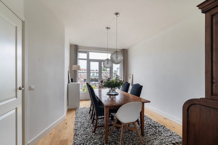 Appartement te koop: Notenplein 142, 'S-Gravenhage