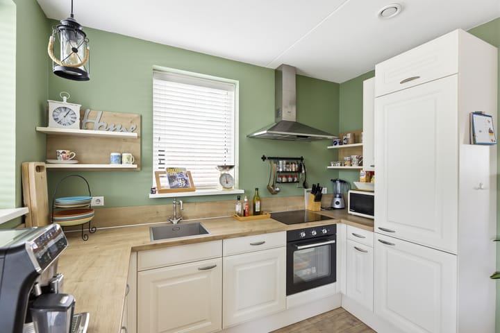 Hoekwoning te koop: Laan van Othene 88, Terneuzen