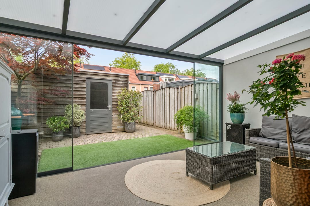 Modern Family Home with Solar Panels and Terrace Enclosure in Kronehoef — 37