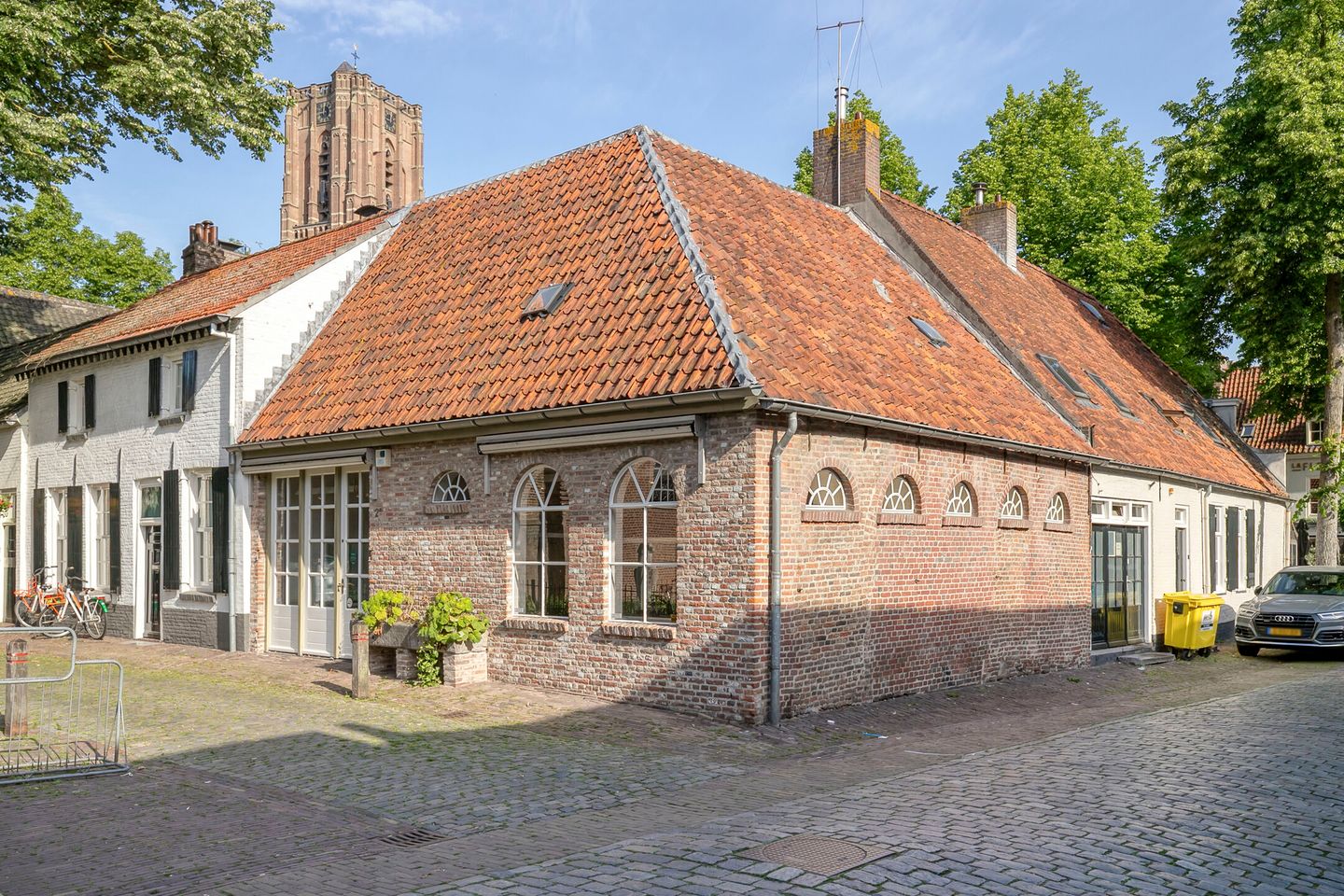 View photo 1 of Vrijthof 2-A